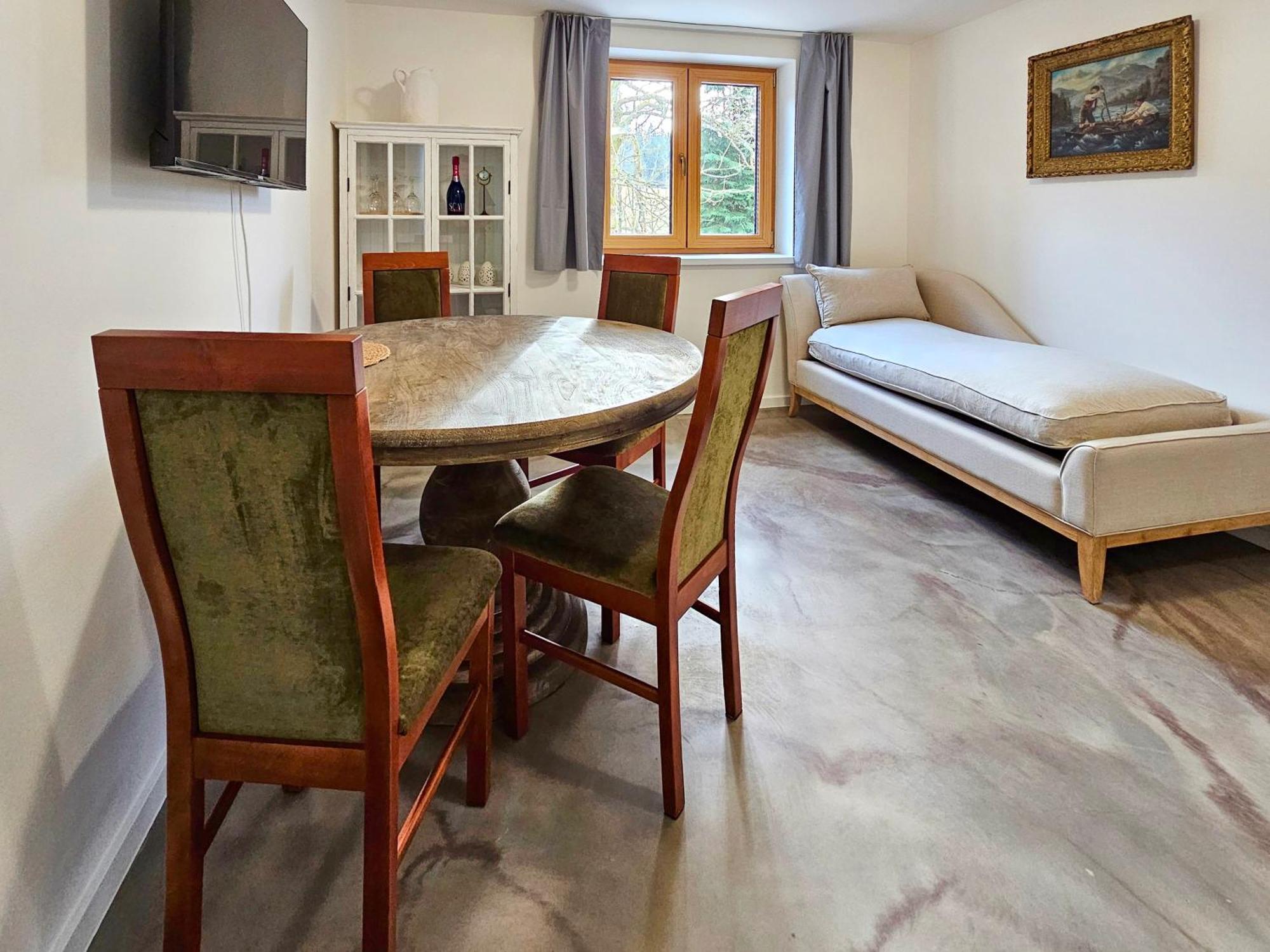 Apartment Klatovska